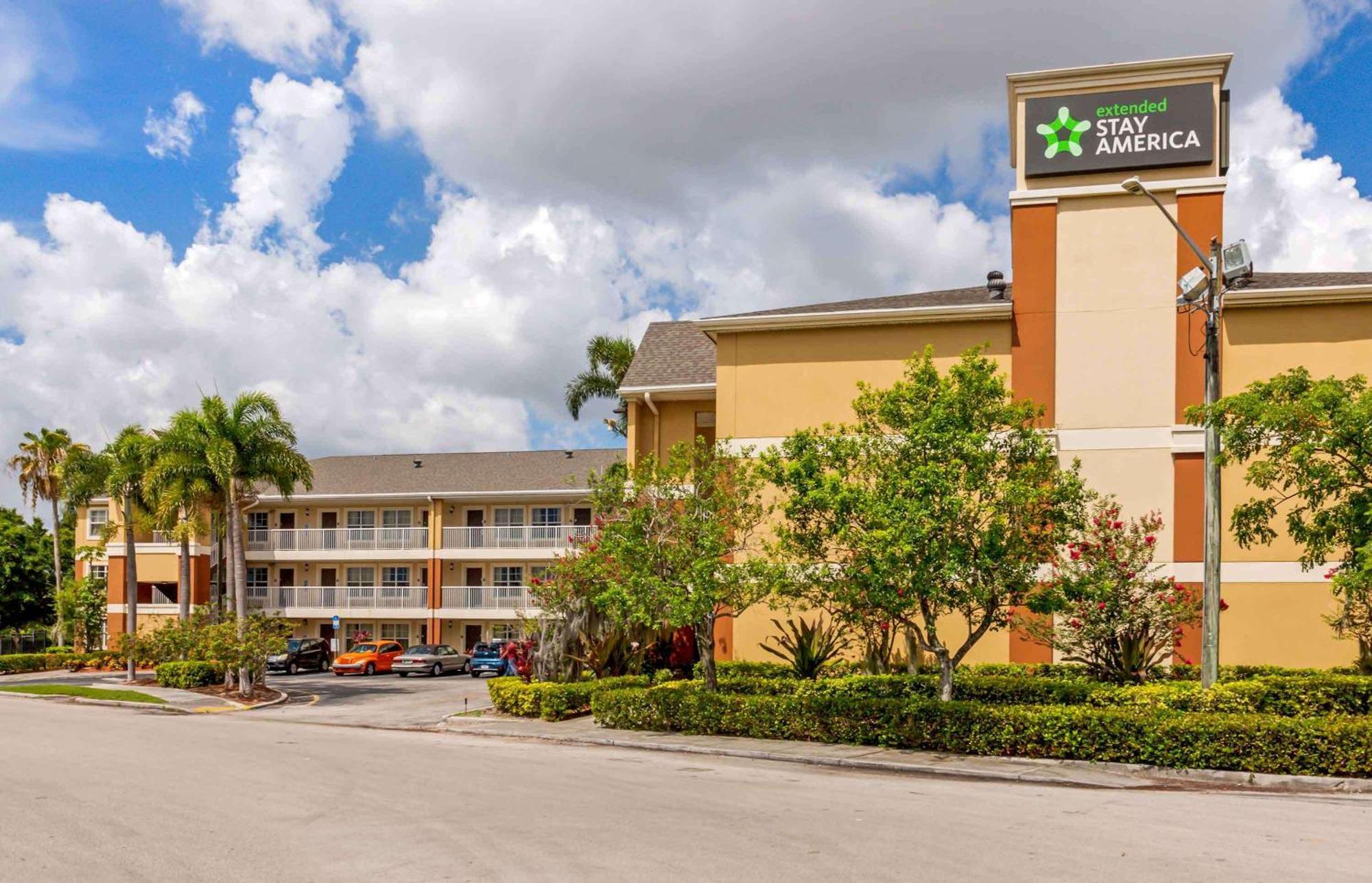 Extended Stay America Suites - Fort Lauderdale - Cypress Creek - Andrews Ave Dış mekan fotoğraf