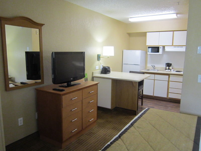 Extended Stay America Suites - Fort Lauderdale - Cypress Creek - Andrews Ave Dış mekan fotoğraf